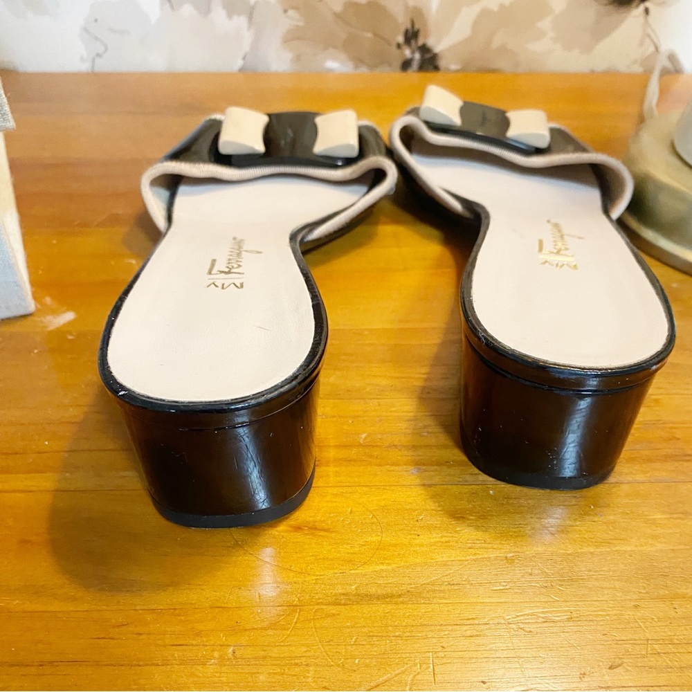 Salvatore Ferragamo Black and Cream Women's Slide Sandals - Picture 4 of 4